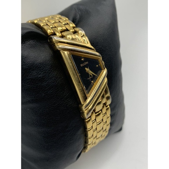 Vintage Elgin Trapezoid Asymmetrical Face Black Dial Gold Tone Bracelet Watch - Picture 3 of 9